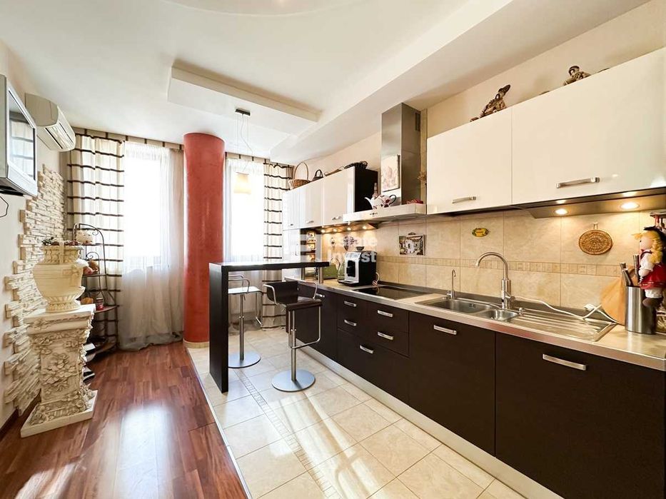 Продам 3 кімн. квартиру в новобудові на вул. Отакара Яроша, 22