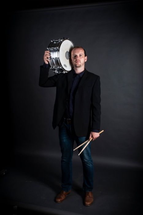 Уроки гри на гітарі та барабанах/Онлайн/Вживу/500 грн/Викладач/