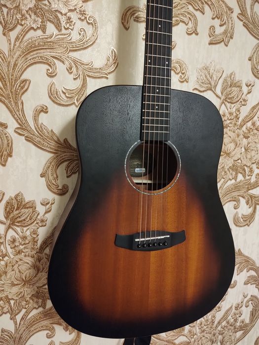 Продам  акустичну гітару Tanglewood TC-5
