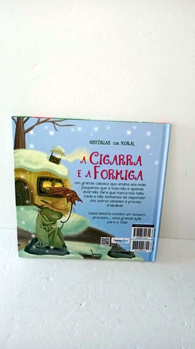 A Cigarra e a Formiga - Histórias com Moral