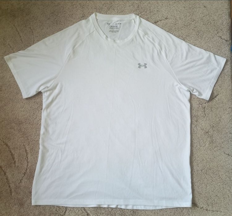 UNDER ARMOUR.  Футболка  XL. Оригінал