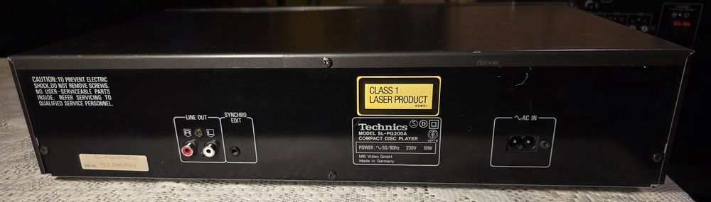 CD Technics SL-PG200A
