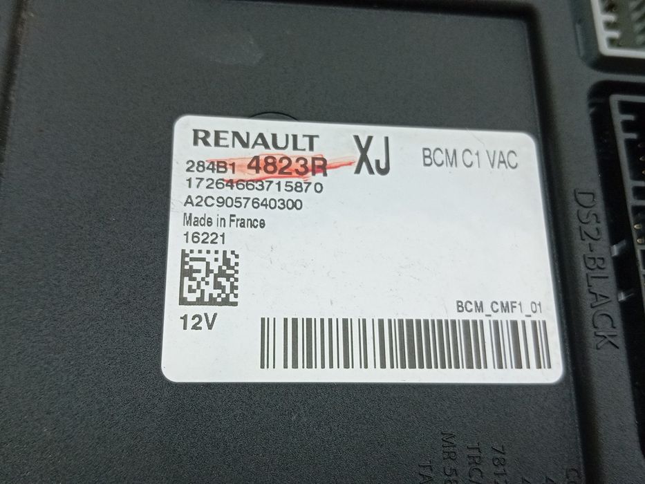 Módulo confort RENAULT Megane IV (B9A/M_)