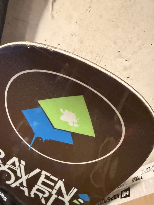 Deska snowboardowa raven TTT brown