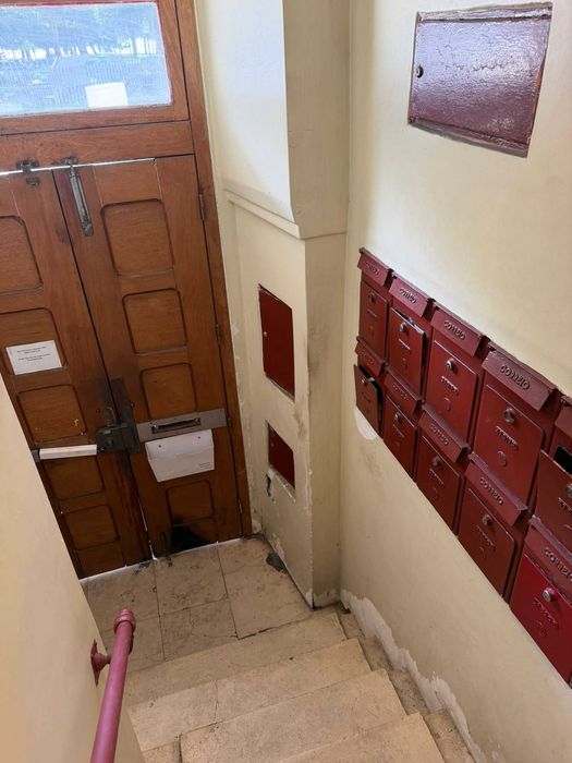 Vende-se T2 Renovado/Mobilado -Tejo Lisboa- Entre Baixa e Cais do Sodré