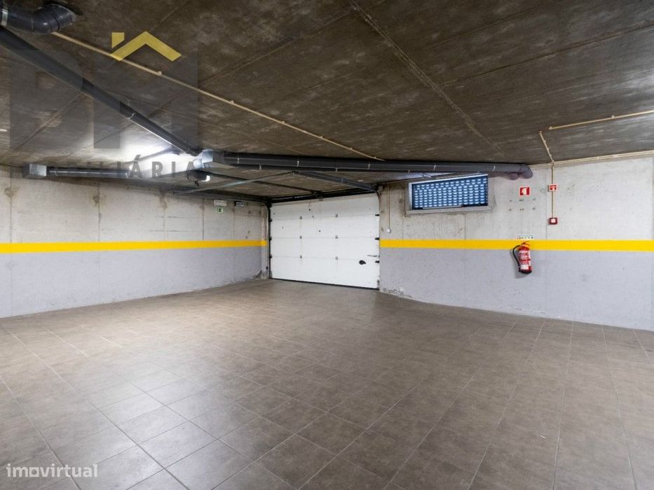Apartamento T1 convertido em T2 com Tecnologia e Centralidade