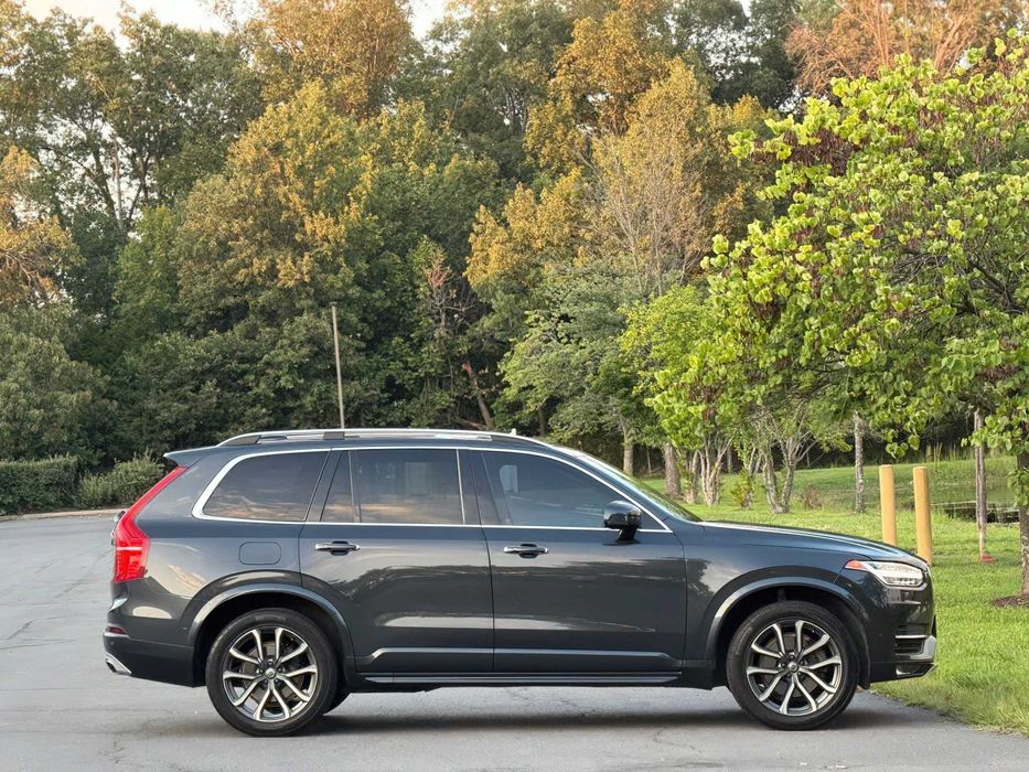 Volvo XC90    2015