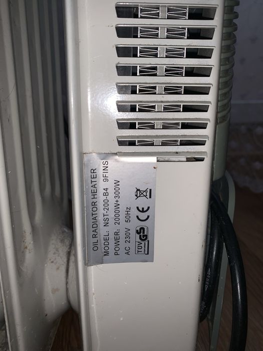 Мощный масляный обогреватель 2300W, 9 секций, с таймером