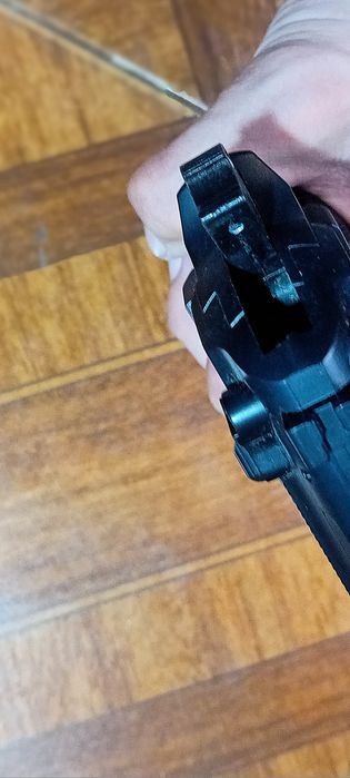 Pistola Airsoft BERETA como nova
