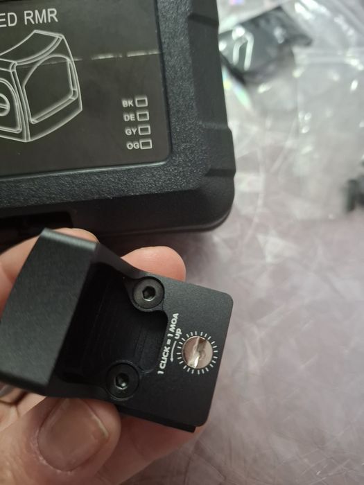 kolimator celowniczy typu Adjustable LED RMR