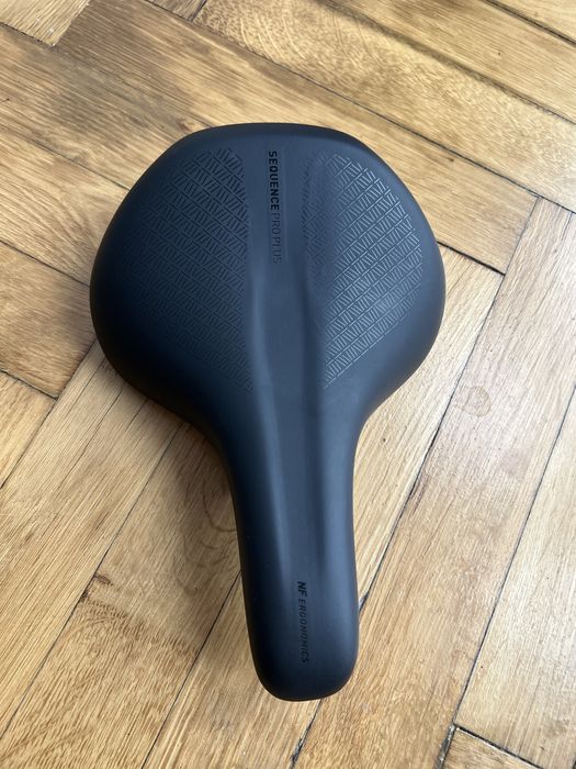 Велосипедні сидіння, сідло SQlab, selle royal, cube acid