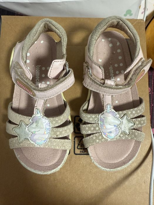 Босоножки 25 размер Biomecanics на девочку