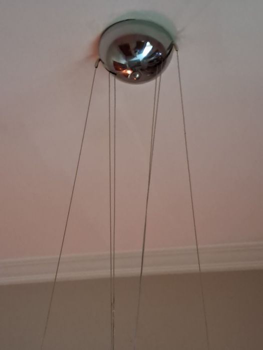 Candeeiro de teto minimalista