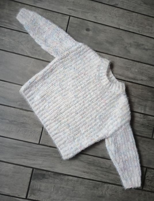 Piękny gruby sweter, sweterek, sweter dla dziewczynki, 7 lat