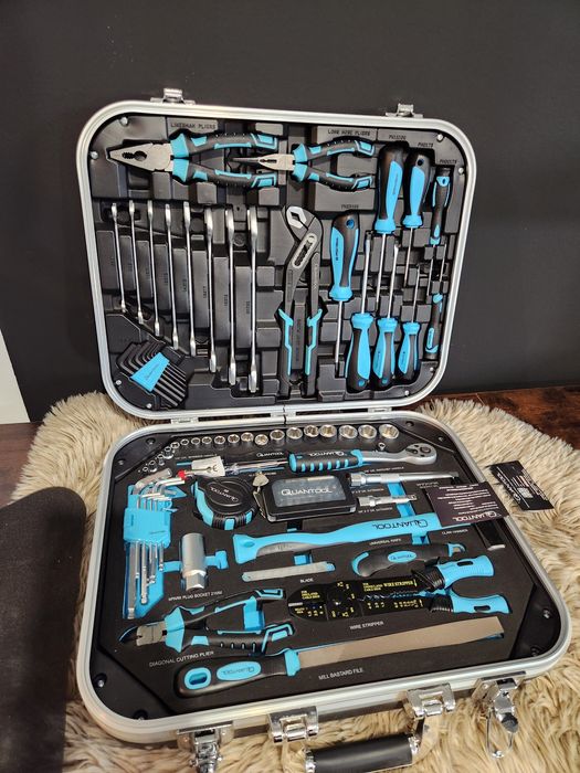 Zestaw Narzędzi Quantool