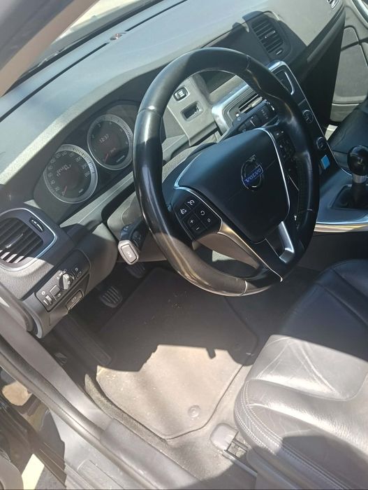 Vendo Volvo S60 2011 — photo 4