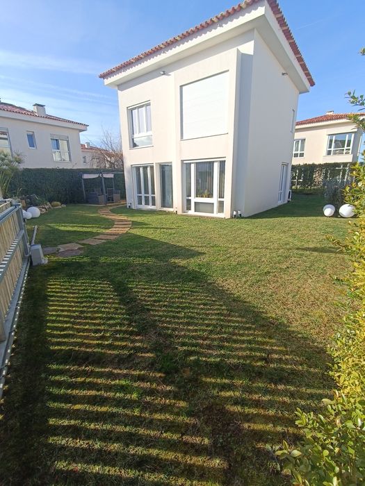 Jardineiro particular para cuidar do seu espaço