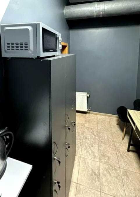 Оренда обладнаною кухні, вул. Урлівська, 46 м2.