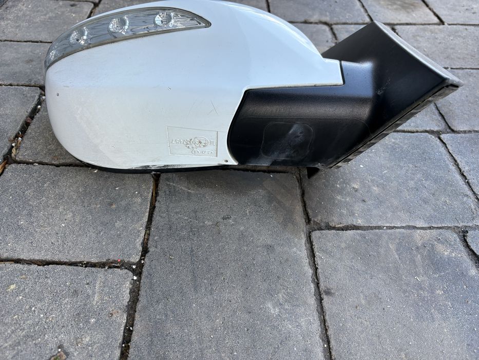 Prawe Lusterko WD Hyundai IX35 8pin