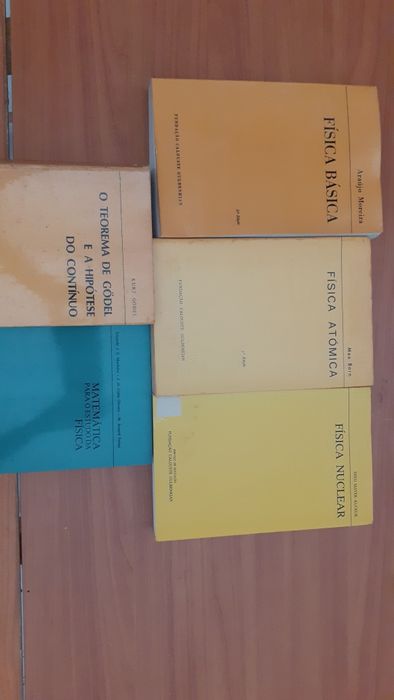 Livros técnicos Fundação Calouste Gulbenkian