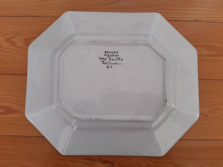 Outeiro Decorative Ceramic Plate64586283216642121