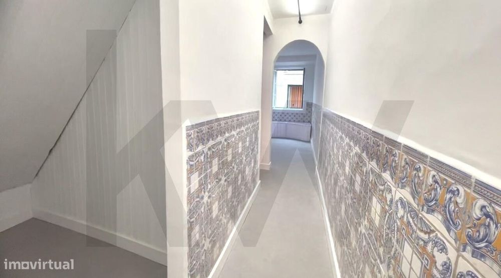 Baixa de Lisboa | T2 renovado a 2 min do metro do Rossio
