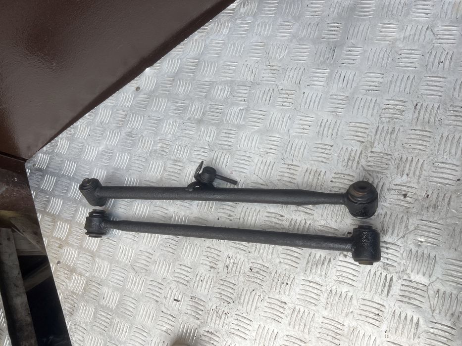 Задняя тяга Тойота рав4 год 04 toyota rav4