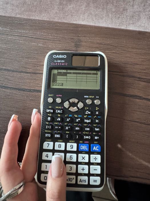 Інженерний калькулятор Casio FX-991CEX