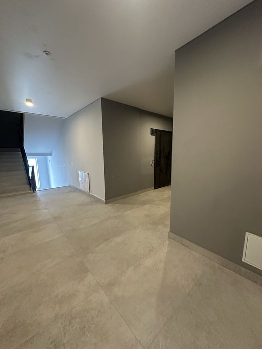 Продаж 2-ох кімнатної квартири з ремонтом  ЖК Б4 вул.Бабяка  Газ!!