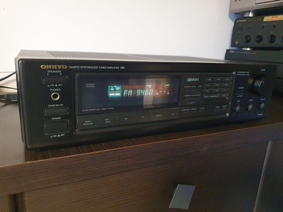 Onkyo TX-8210R Amplituner steteo