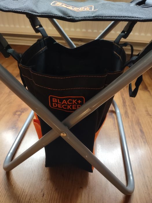 Krzesełko monterskie Black+Decker