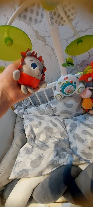 Мобіль в кроватку