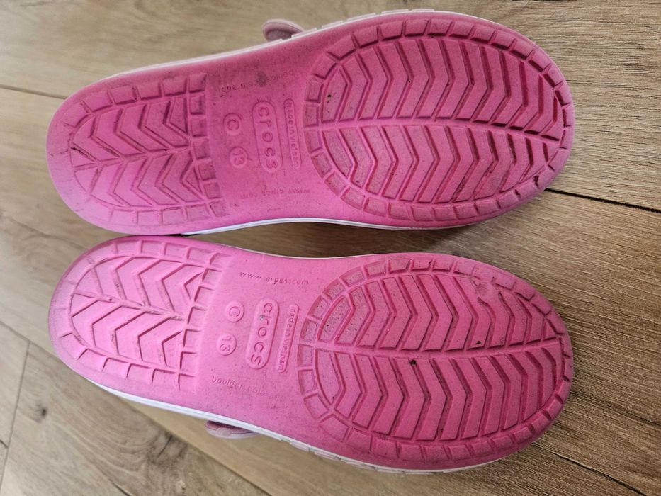 Crocs sandały C13