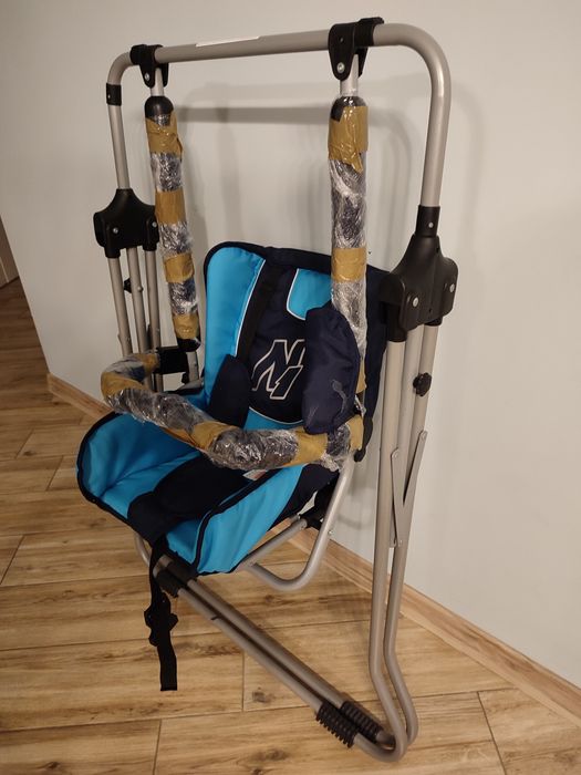 Huśtawka krzesełko na stelazu