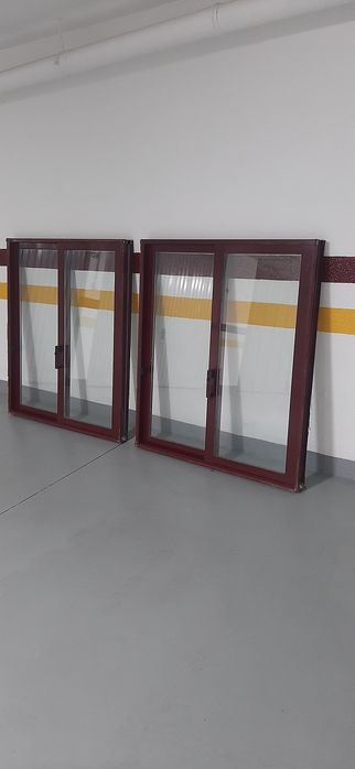 Janelas correr alumínio bordeaux