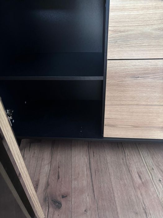 Komoda z szufladami czarna jodełka