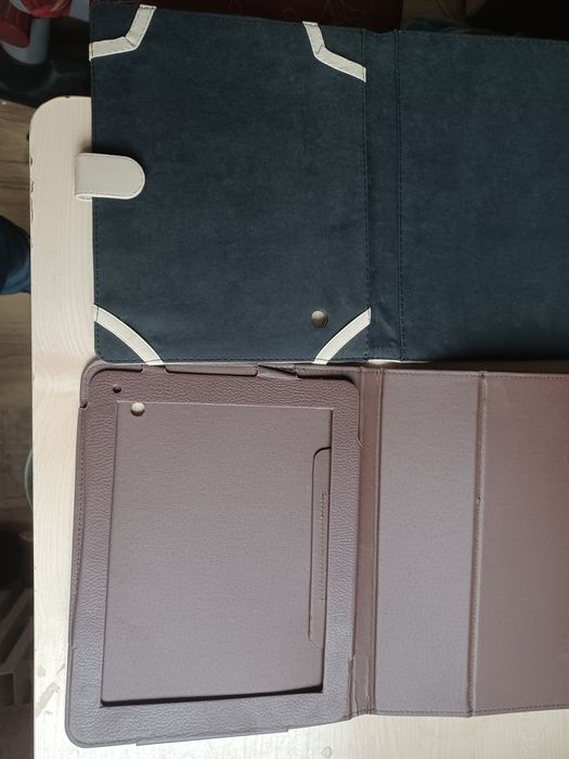 Чехол на планшет