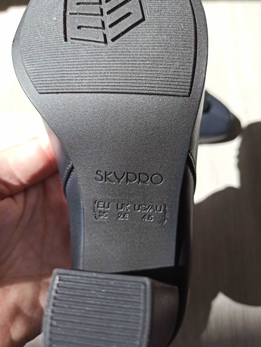 Sapatos Skypro de senhora com salto, hospedeira de bordo, 35