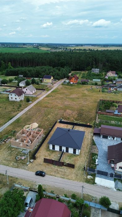 Прекрасна локація американки на дві сімʼї (!)