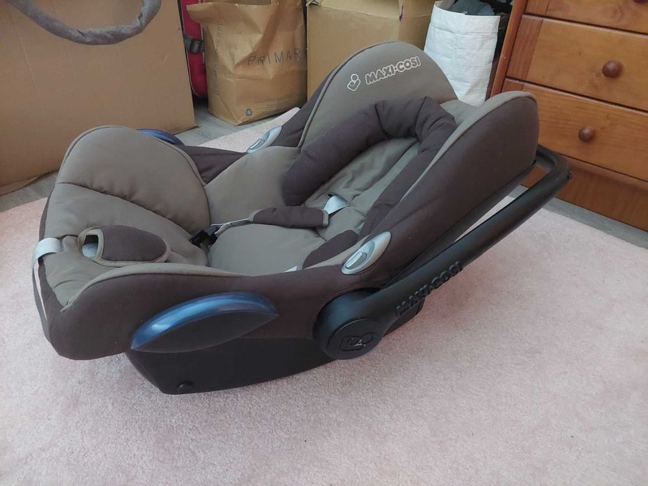 Baby coque maxi-cosi em bom estado