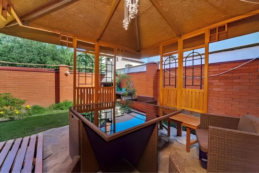 Сдам посуточно стильный дом красивый дворик бассейн 8 фонтана Аркадия