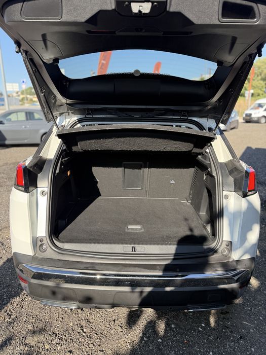 Peugeot 3008 - 1.6 HDI Allure