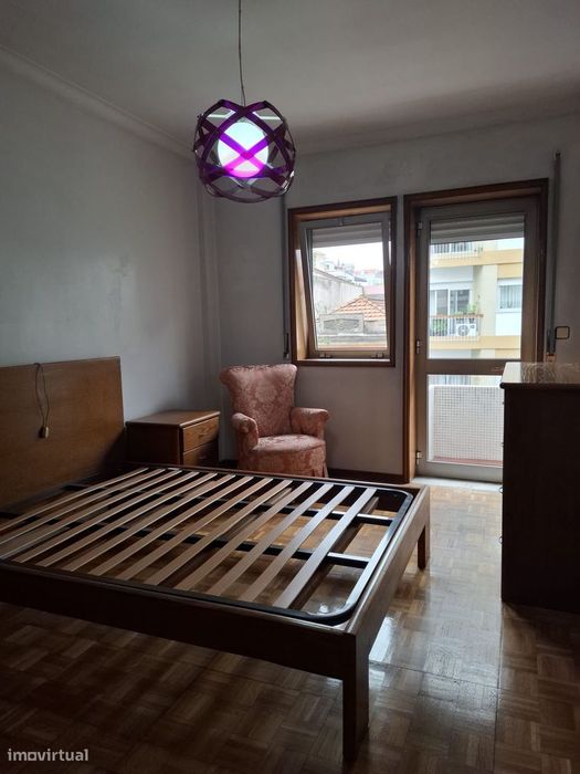 Apartamento T2 Av. Fernão de Magalhães