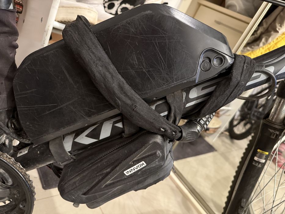 Używany rower elektryczny marki Esprit w doskonałym stanie.