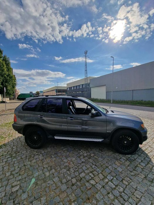 BMW X5 3.0 D cx automática