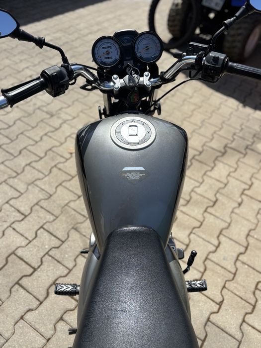 Moto zontes 125