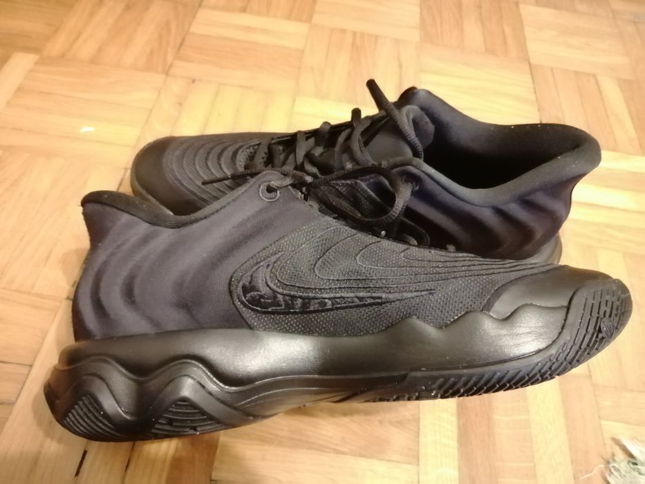 Buty Nike Giannis rozm. 43