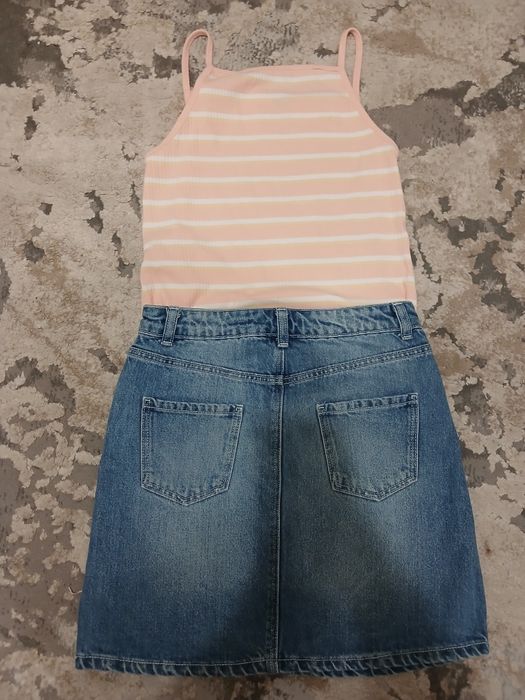 джинси, джинсова  спідниця.