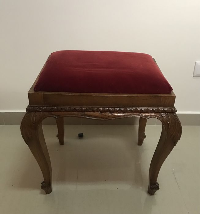 Penteadeira madeira vintage + cadeiras