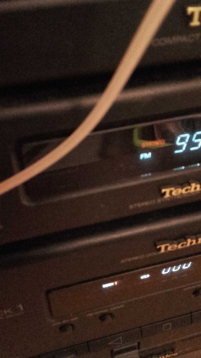 Miniwieża Technics CH7